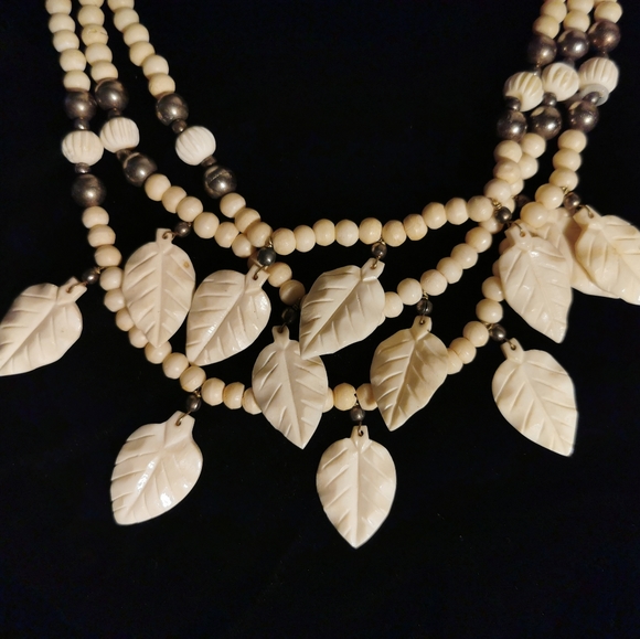 Carved Leaf Necklace - Picture 2 of 6